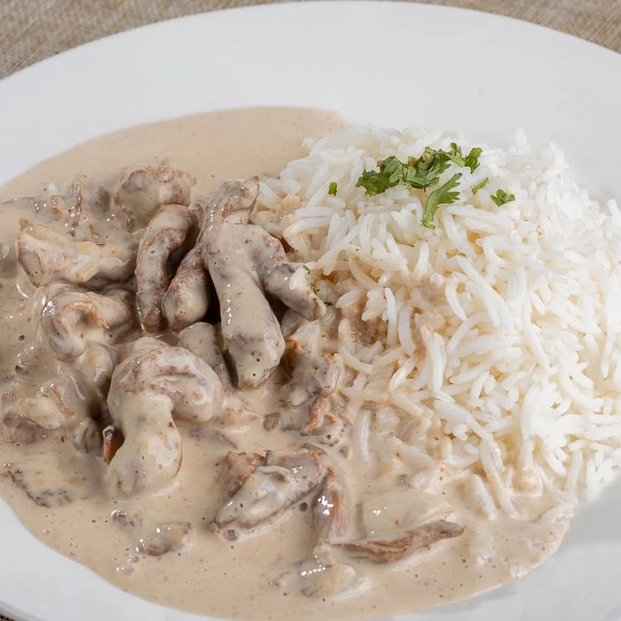 Chicken strogonoff